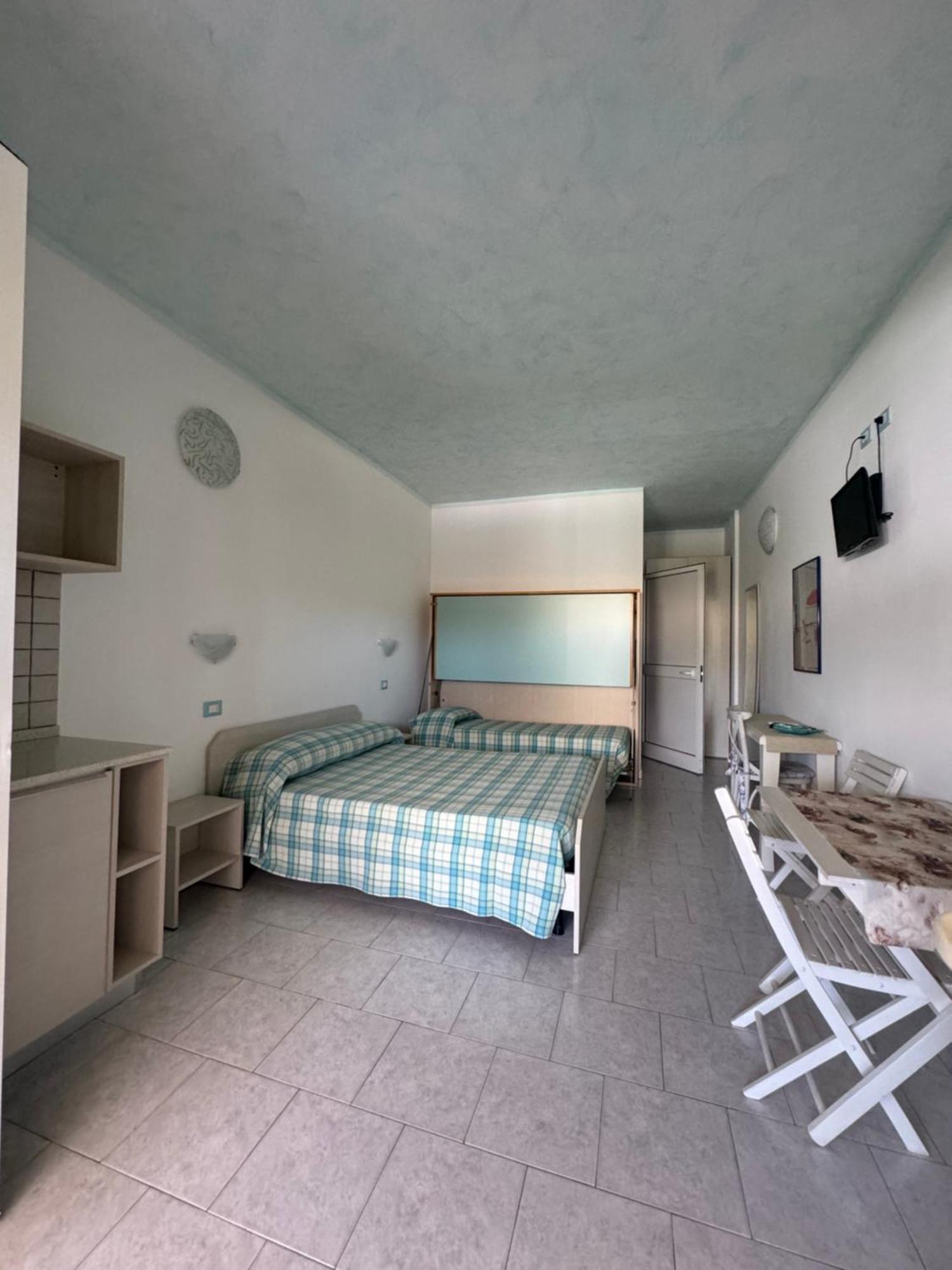 Hotel Bagno Stella Del Mare Marina Di Carrara Eksteriør billede